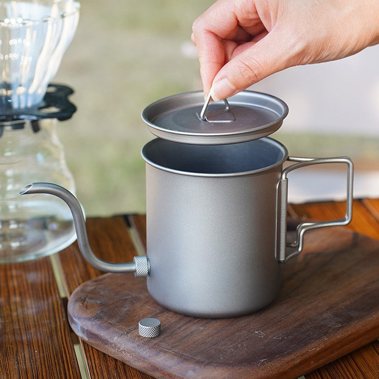 Set per Caffè e Tè in Titanio Puro per Escursioni in Zona Selvaggia