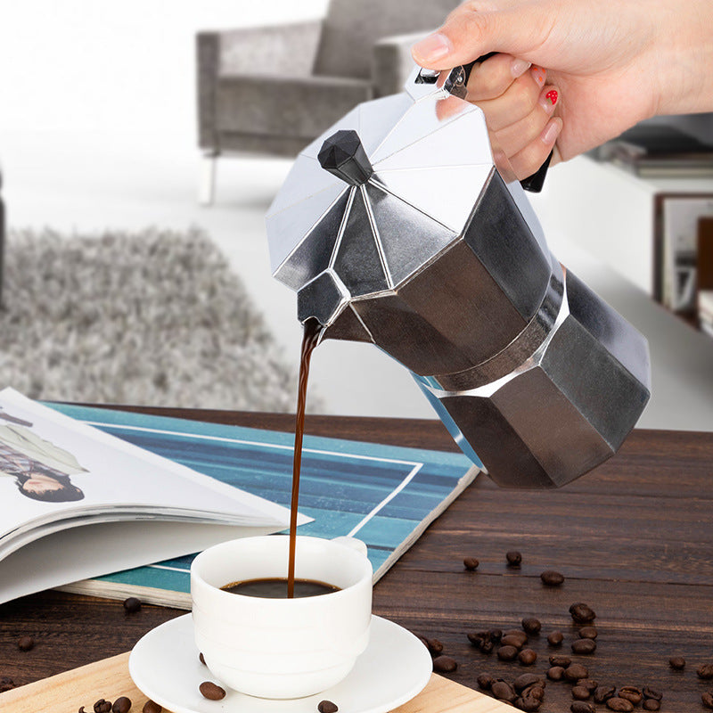 Caffettiera Moka in Alluminio per Espresso a Fornello